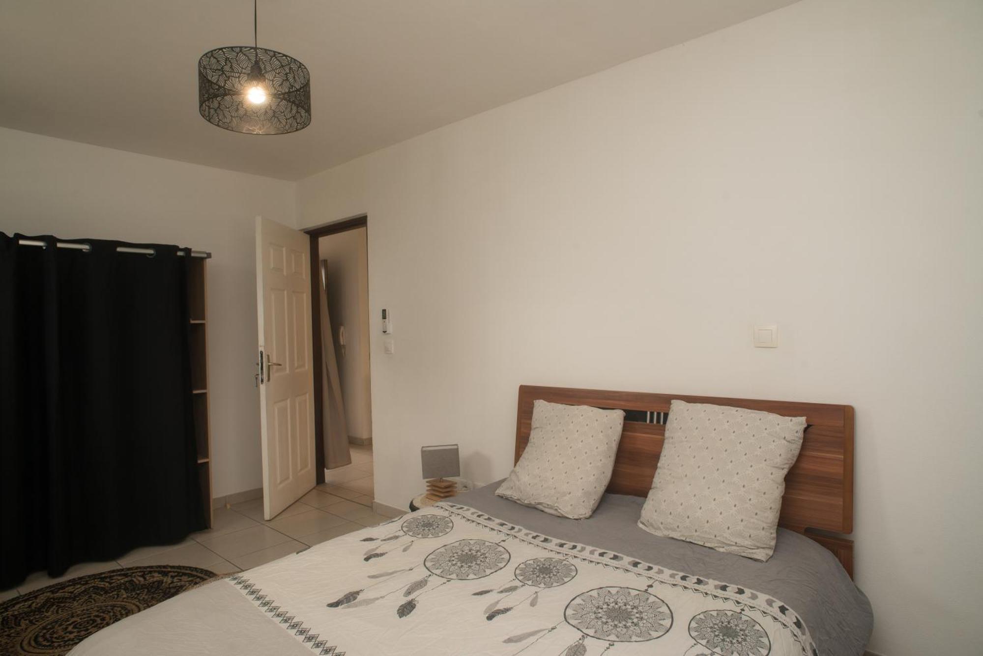 Appartement T2 Tres Cosy Кайен Екстериор снимка